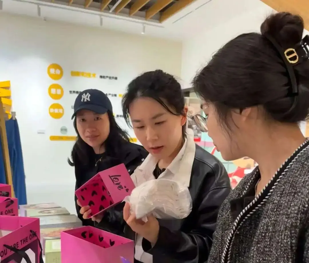 中国大唐袜艺学院积极筹备第五届袜艺营销大赛