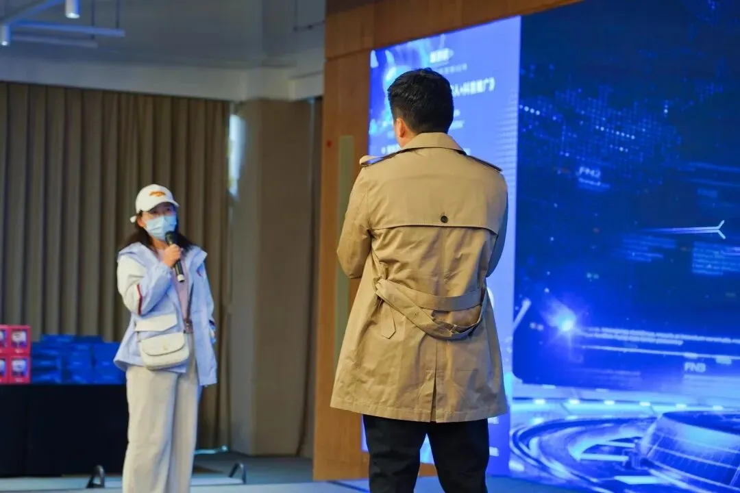 别再“什么都做一点”了!2026外贸获客,这5种渠道才是真正的“印钞机”