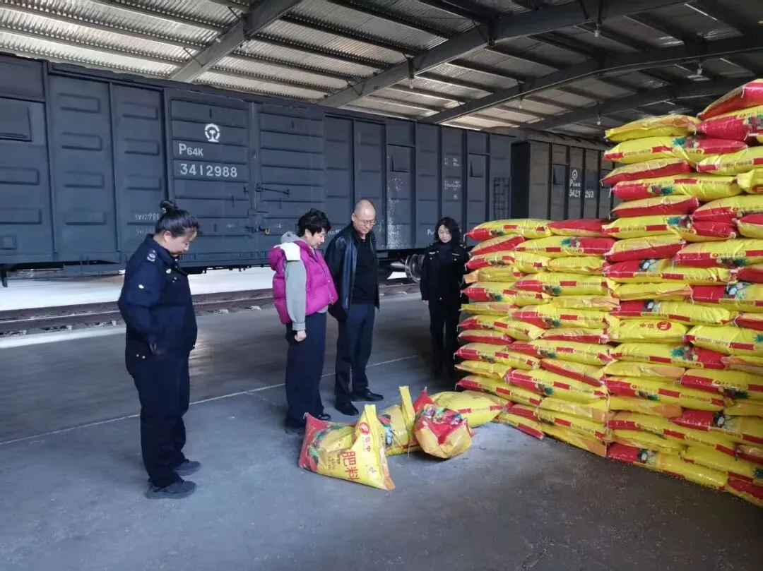 【抽检】左旗市场监管局组织开展农资产品质量安全专项监督抽检工作