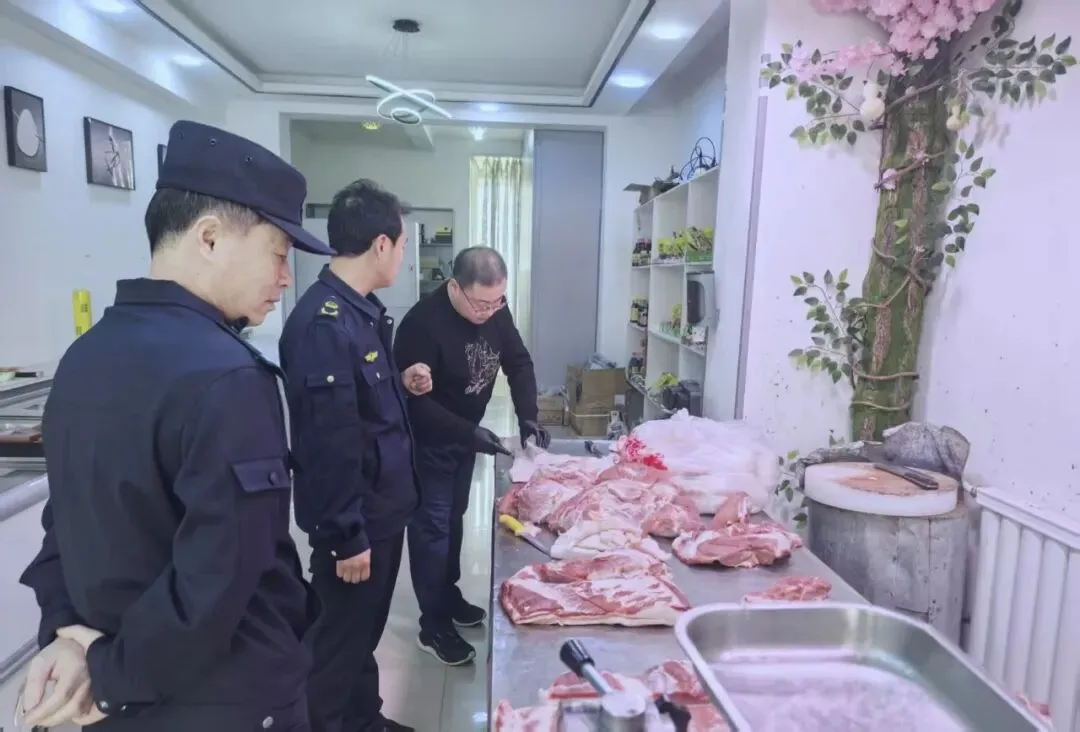 【检查】宁城县市场监管局联合县公安局开展肉及肉制品质量安全专项检查