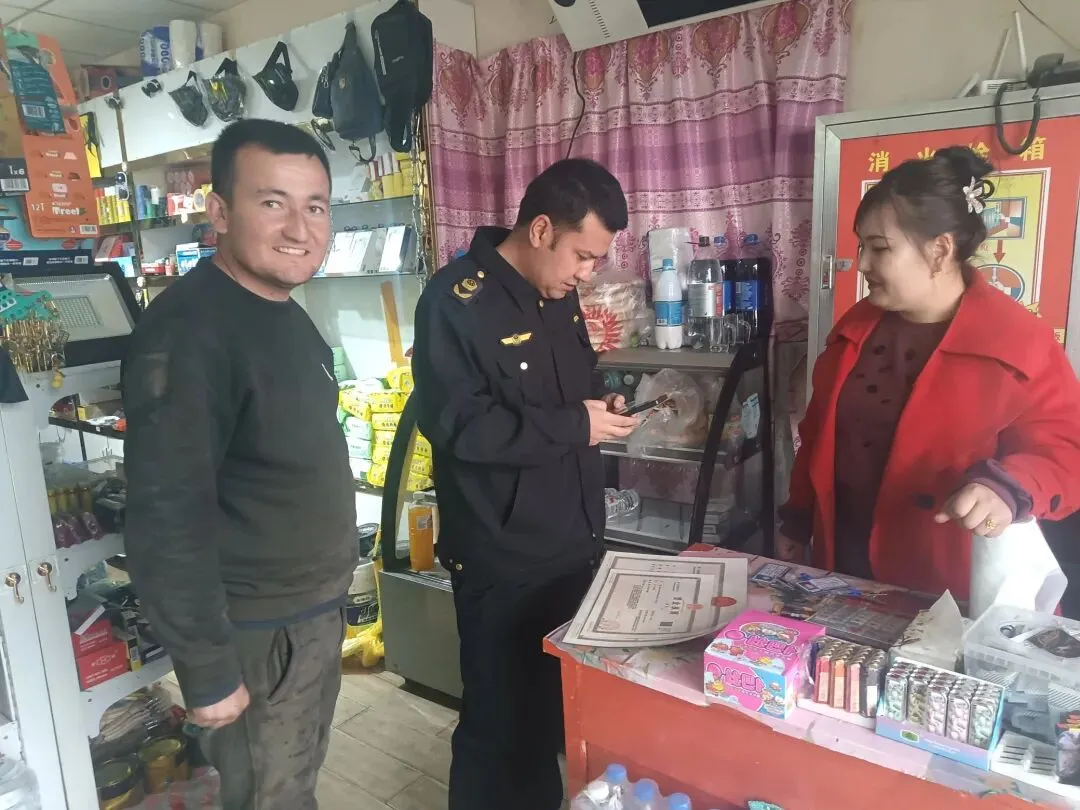 【州局动态】克州市场监督管理局伊尔克什坦口岸园区分局多措并举 扎实推进主体年报工作