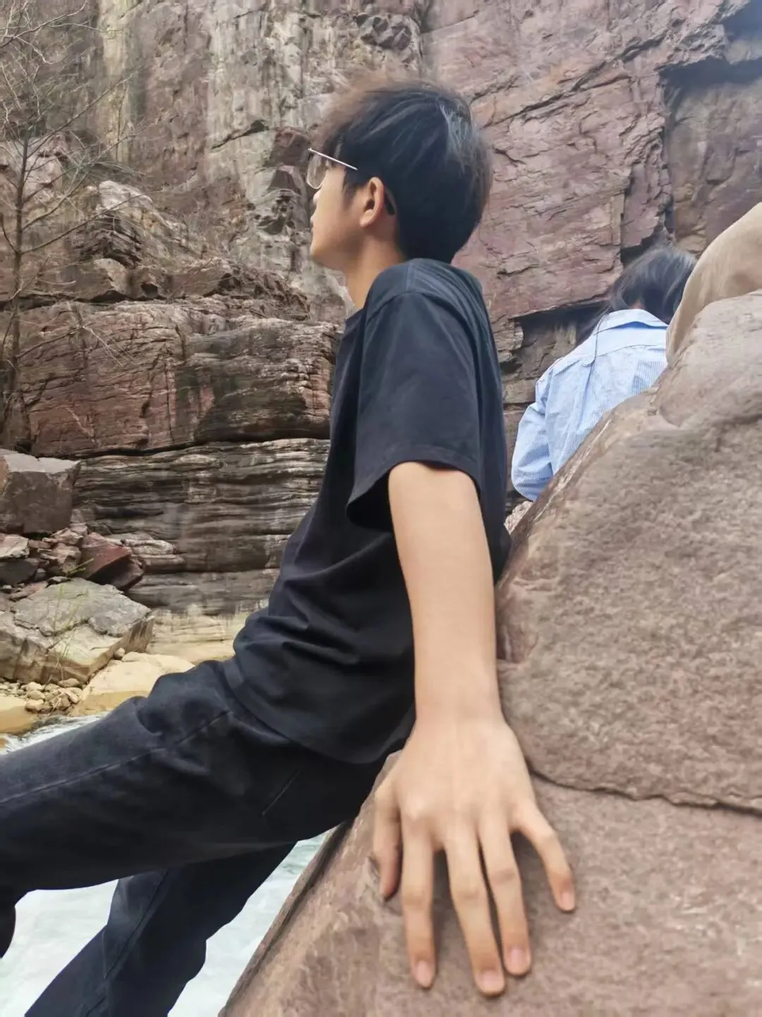 春日出逃计划|计算机技术协会云台山春游圆满收官,一起邂逅山水与浪漫!