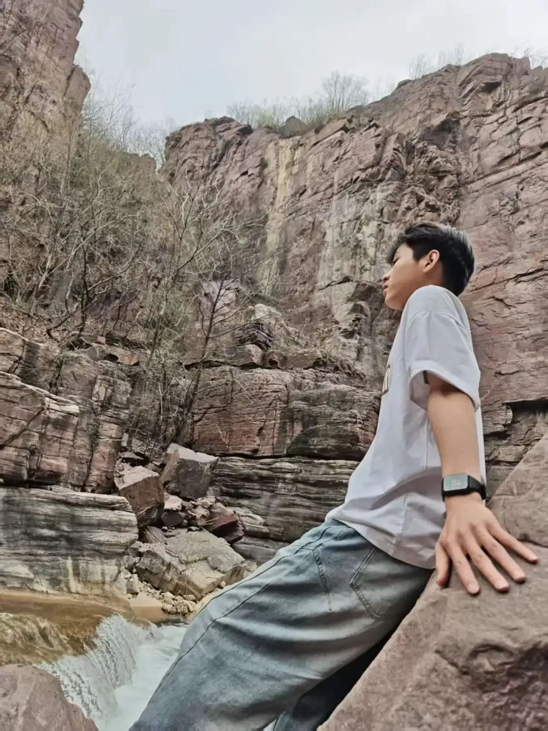 春日出逃计划|计算机技术协会云台山春游圆满收官,一起邂逅山水与浪漫!