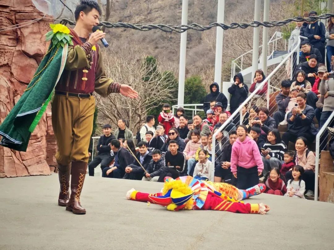 春日出逃计划|计算机技术协会云台山春游圆满收官,一起邂逅山水与浪漫!