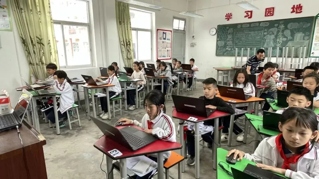 技赢未来!南联小学学子参加镇电脑知识培训满载而归