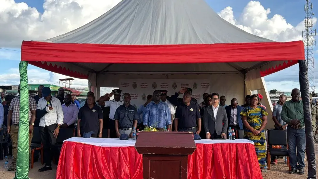 中铜公司捐建CHIWEMPALA市场公共厕所