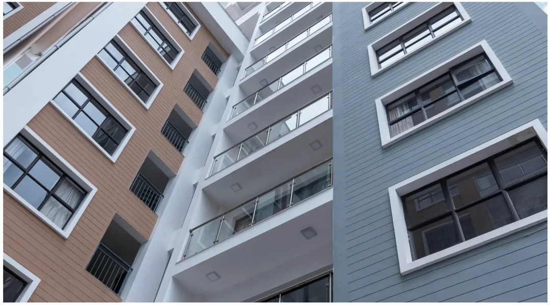 【史诗级断崖】大温楼花市场崩盘!销量暴跌 98%,3500 套新房滞销,开发商集体求救