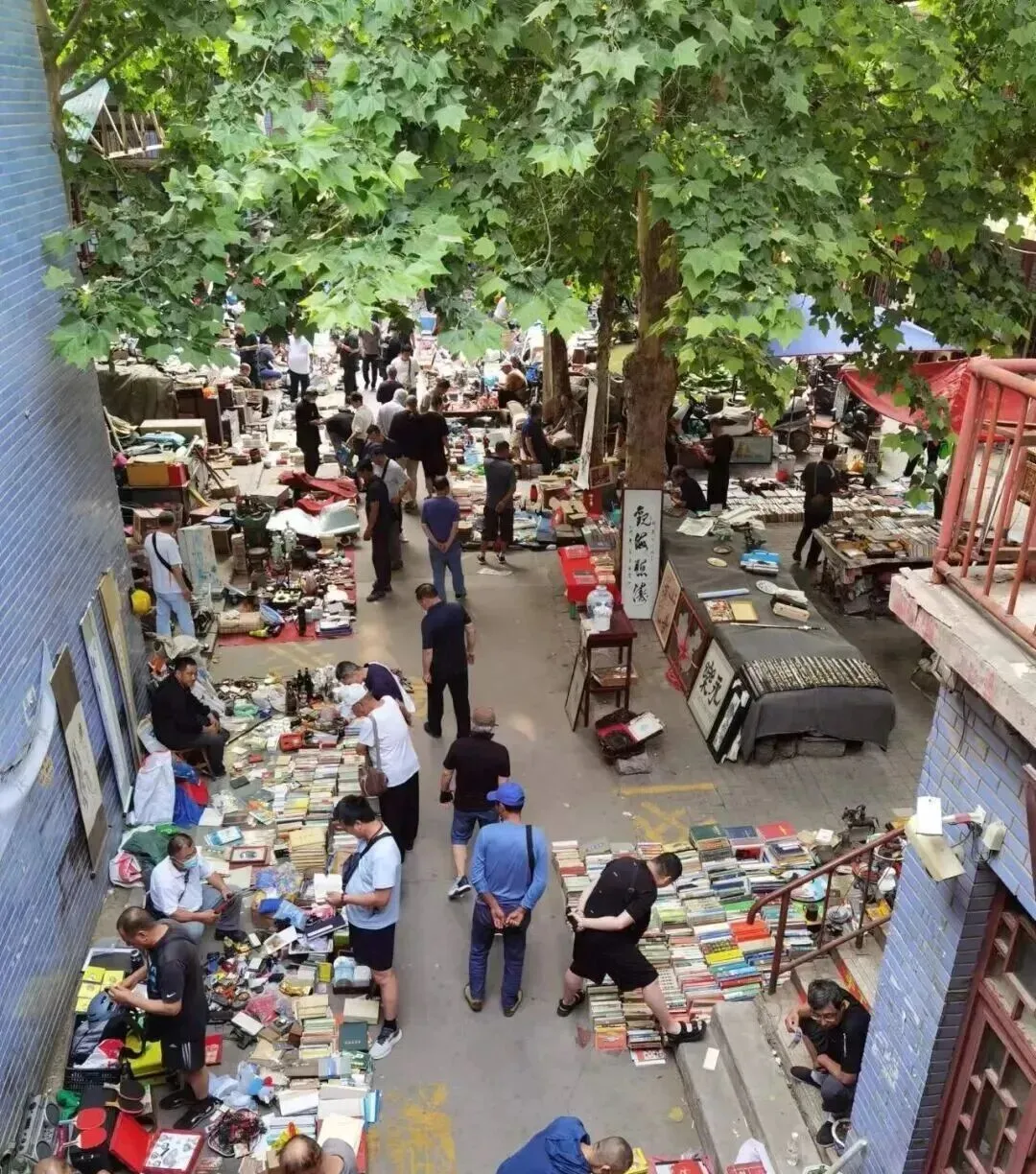 石家庄居然有这么魔性的古旧物品市场