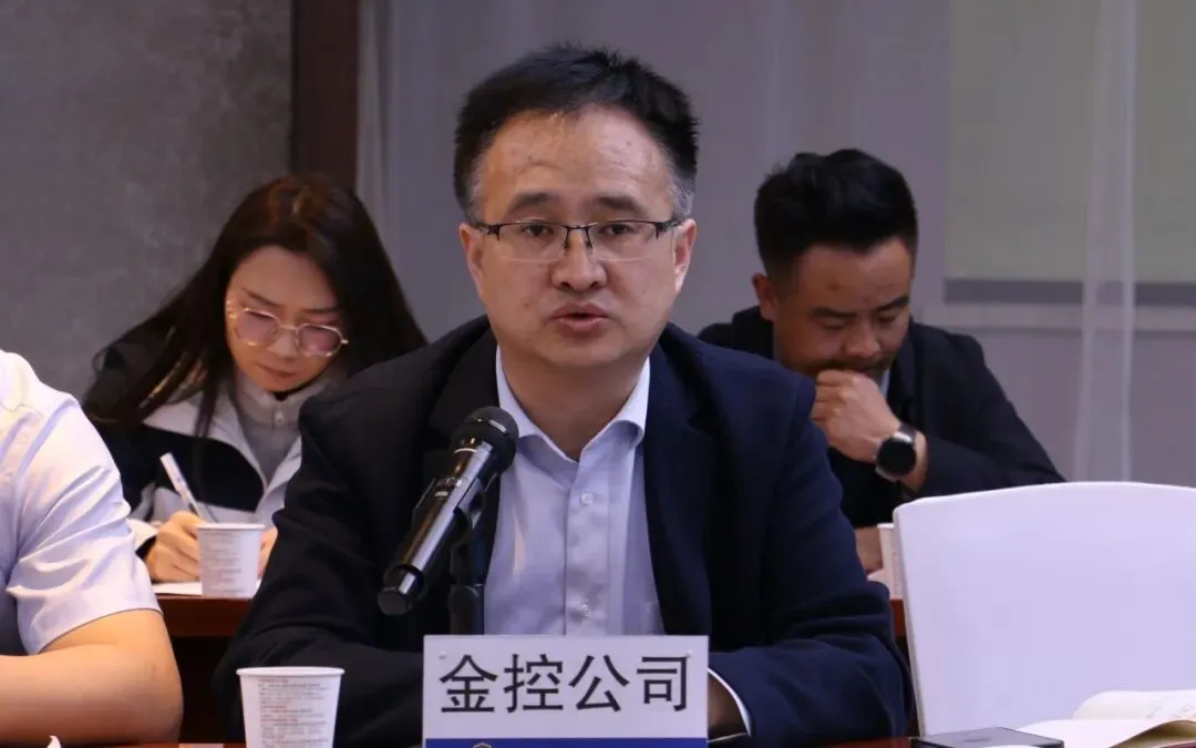 临夏州市场监管局组织召开全州私营企业协会座谈会