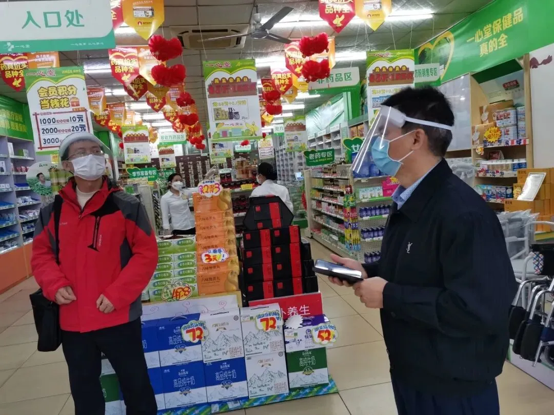 抗击疫情·基层故事|海口市市场监督管理局市场科科员廖建华