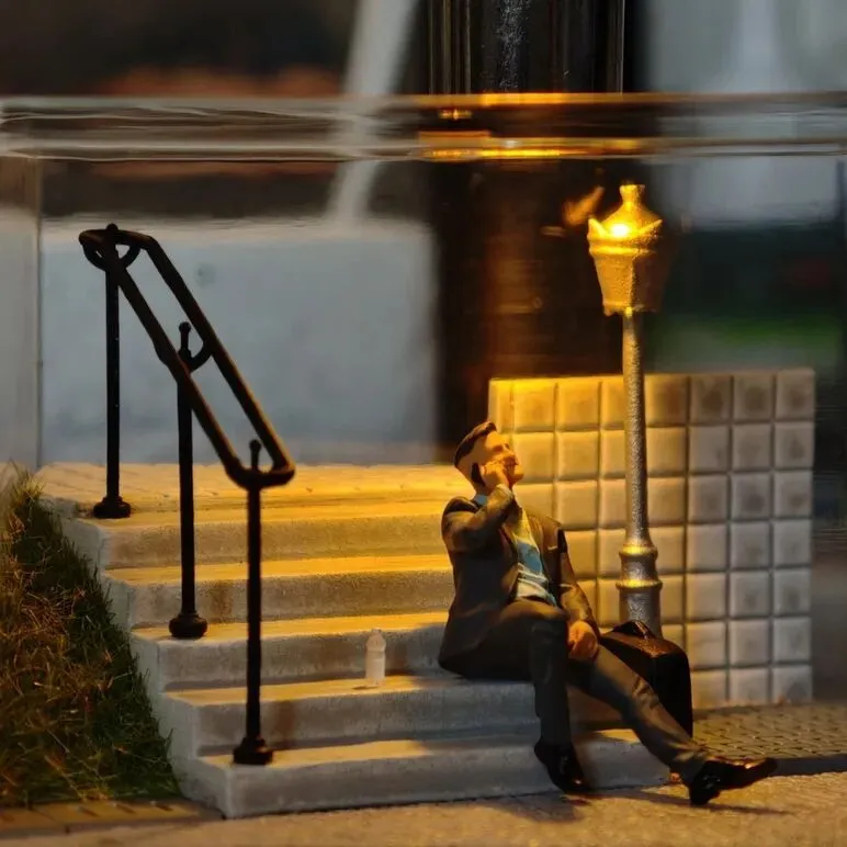 卷不动的模型场景市场,是时候给自己建立一片自留地了