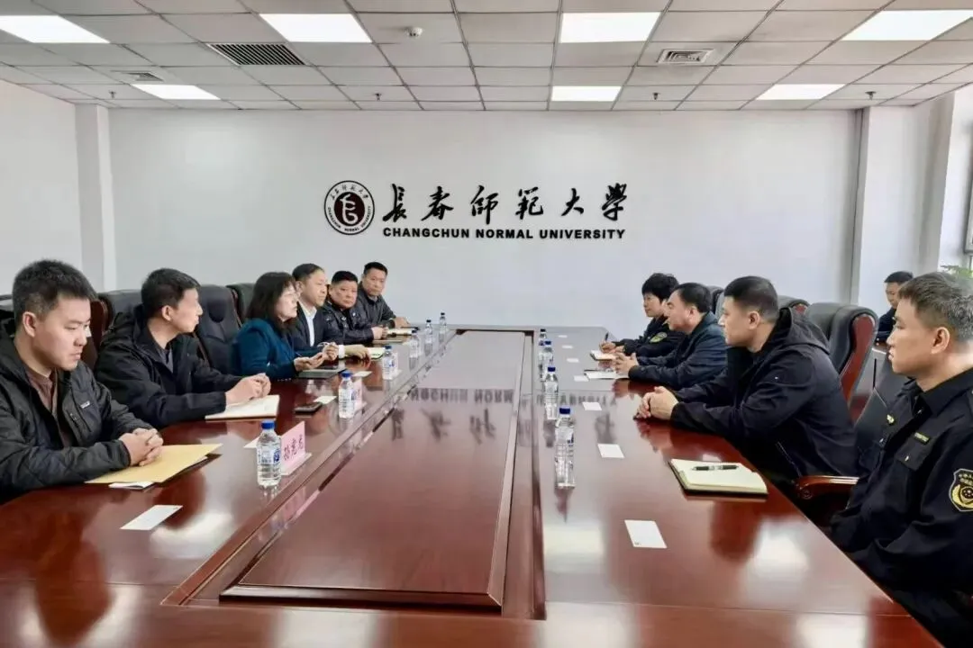 保卫处联合长春市市场监督管理局二道分局开展校内商户经营秩序专项检查