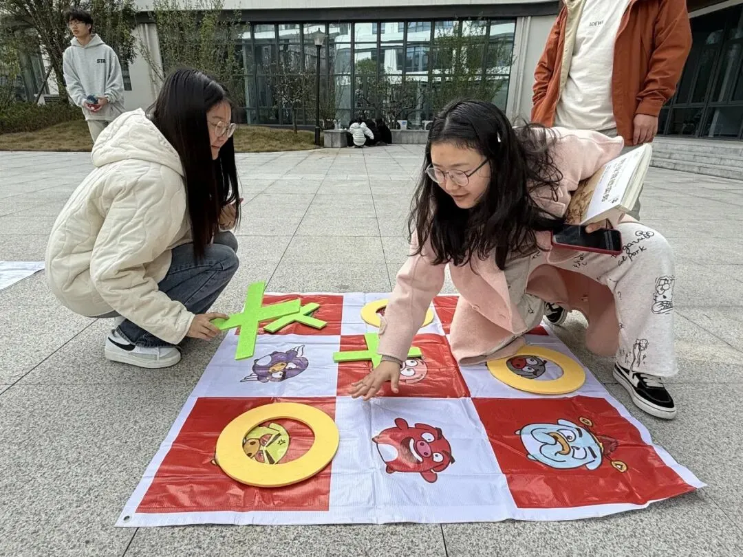 梨园聚趣 执笔绘心——学院市场营销社开展创意减压主题活动