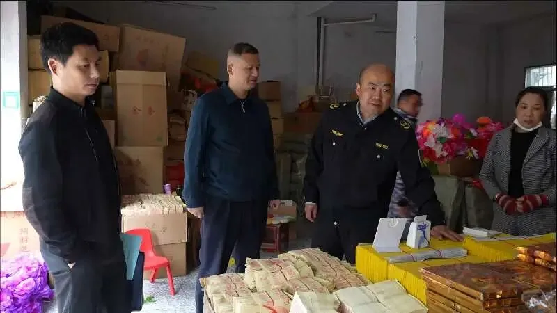 联合出击 规范殡葬市场秩序丨罗田县市场监管局联合县民政局开展清明节前殡葬领域专项检查