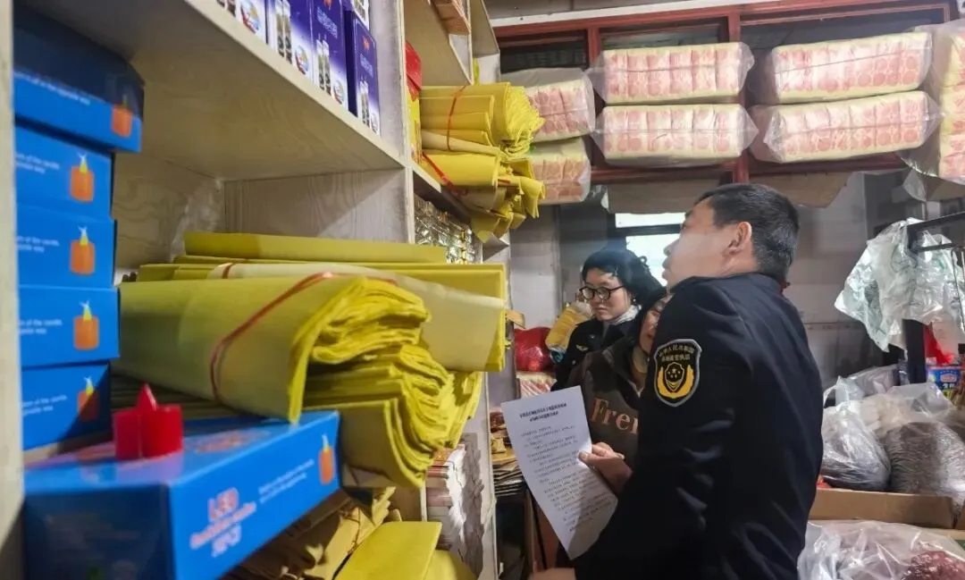 联合出击 规范殡葬市场秩序丨罗田县市场监管局联合县民政局开展清明节前殡葬领域专项检查