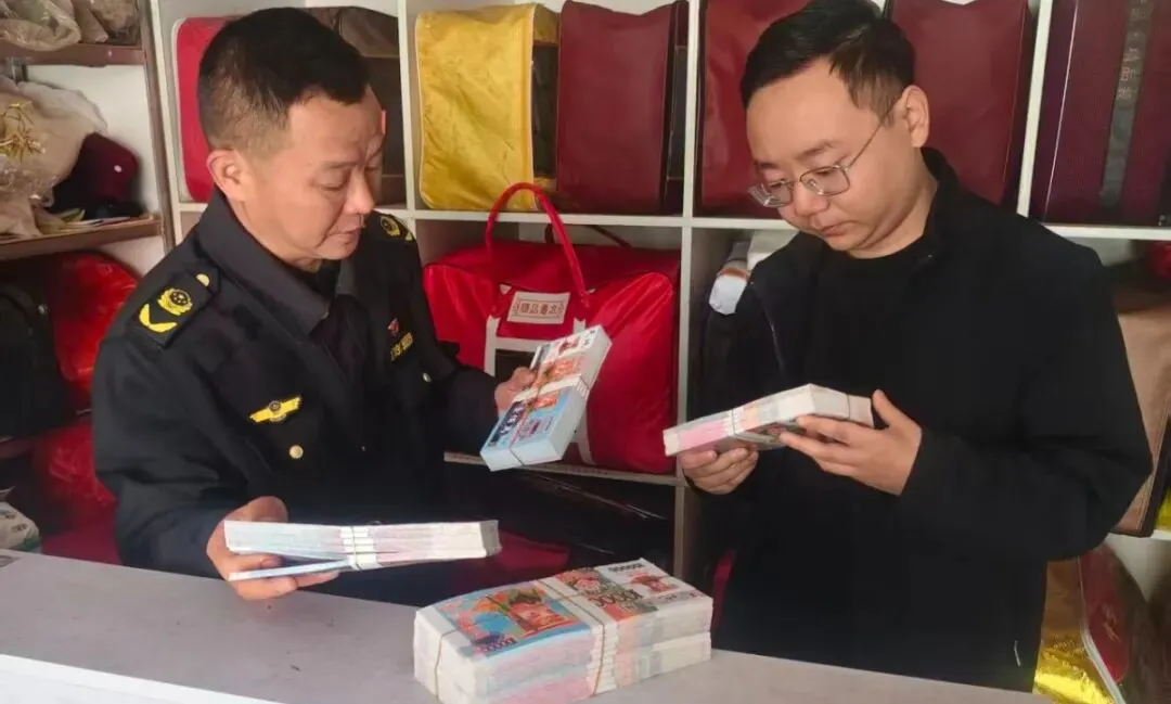 联合出击 规范殡葬市场秩序丨罗田县市场监管局联合县民政局开展清明节前殡葬领域专项检查