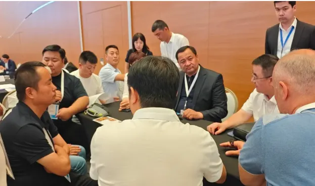 告别“内卷”抢单,拥抱“蓝海”市场!西北办公家具联盟开启亚洲最后一块“价值高地”