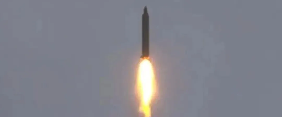 存储芯片价格跳水:现货市场“闪崩”,合约市场仍缺货