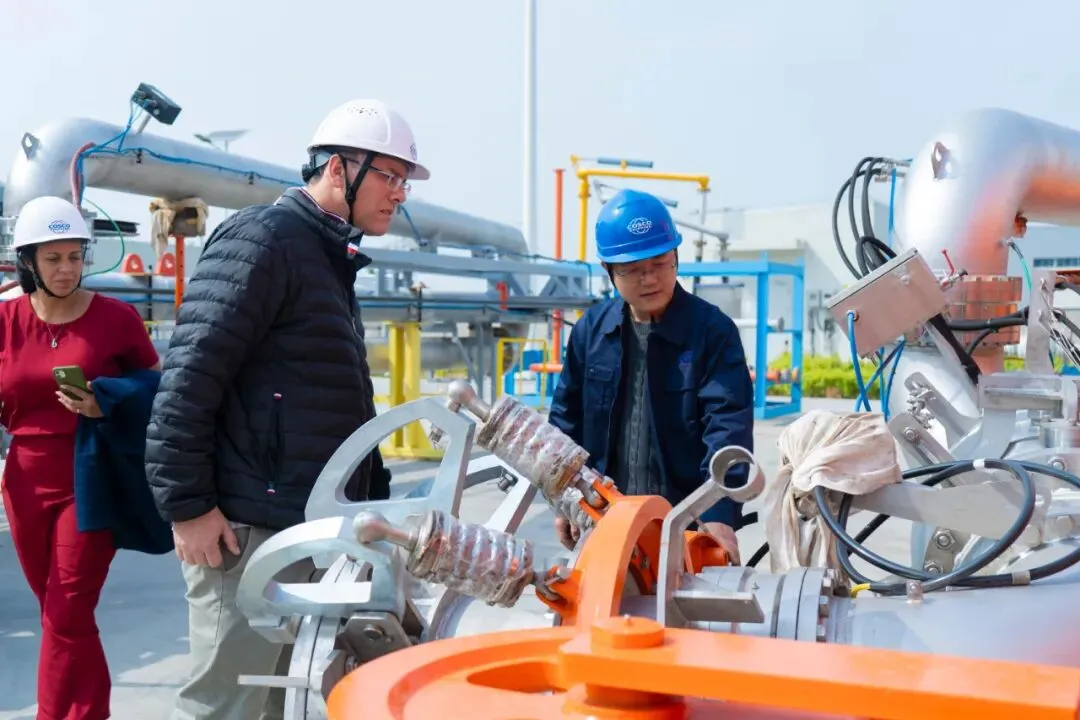 深化市场营销年丨巴西客户到公司考察交流