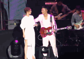 李荣浩,真活人还是营销咖