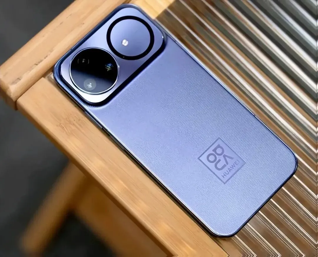 华为nova15 Ultra:中端机市场的“破局先锋”