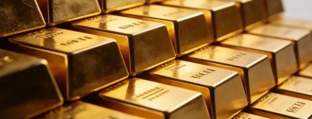 广东佛山一家鸡煲店爆火后,老板“反向营销,开小号自黑只为休息:踩雷,好难吃,吃了会拉肚子,都别来!老板直呼:有命赚没命花