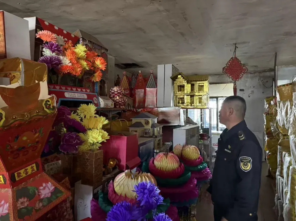 开鲁县市场监督管理局开展清明节前殡葬用品领域专项检查