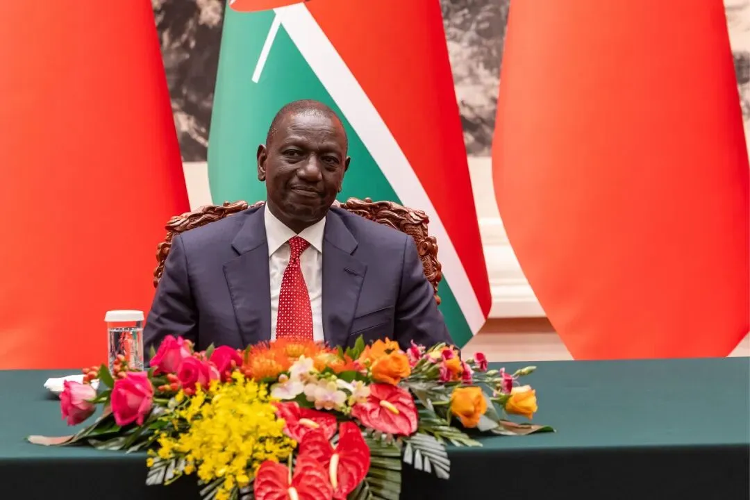 肯尼亚硬刚美国,零关税敲开14亿市场,中企砸钱建铁路!