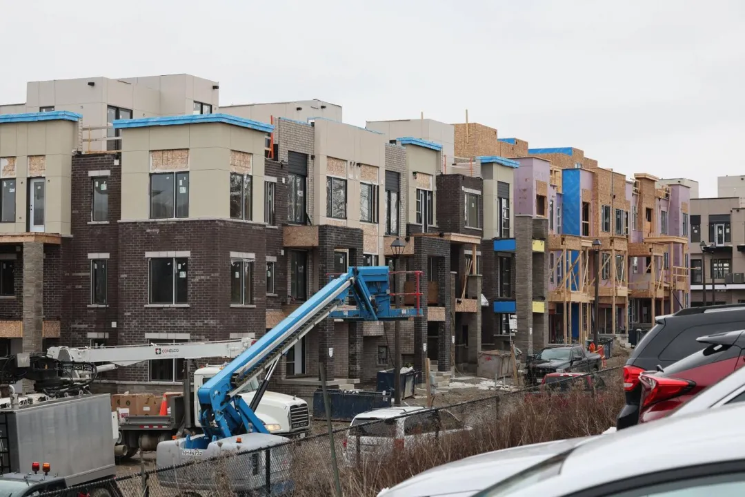 房地产春风“回暖”了,但市场还在等待