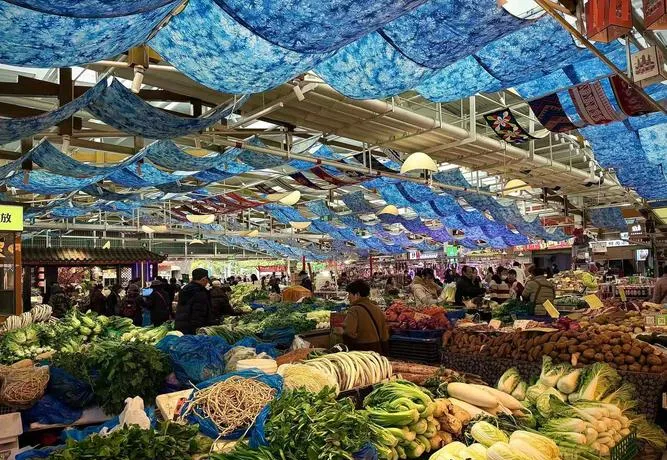 吃货直接狂喜!昆明市这个篆新市场,连吃一周都不带重样的