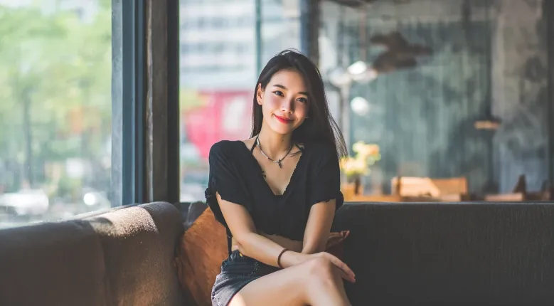 做销售,想赚钱,和客户要讲精明,与合作伙伴要装傻!