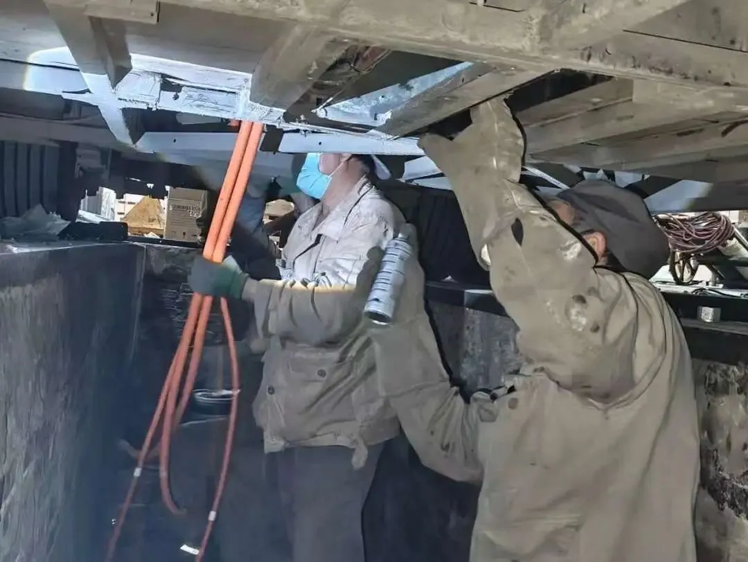 综合服务中心主动出击拓市场 多路径推进“二次创业”见实效