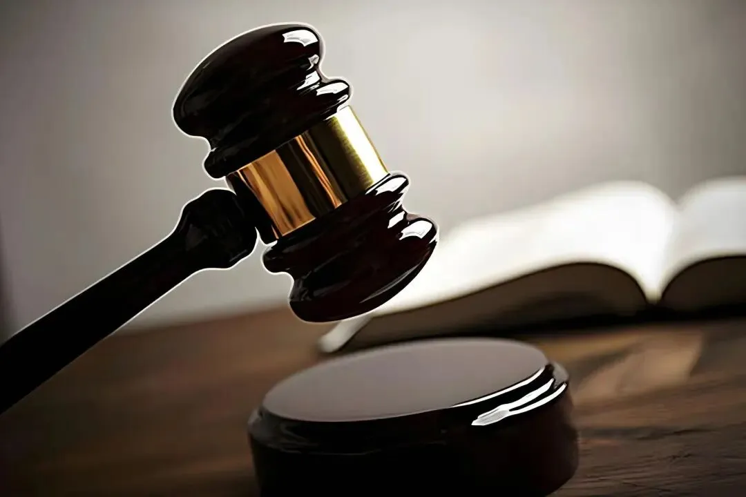 万载县城东农贸市场综合市场1#楼8年租赁使用权拍租公告