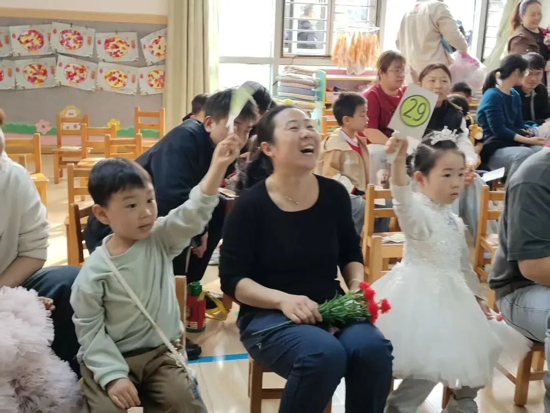 一起“趣”购物—川迪跳蚤市场开市啦