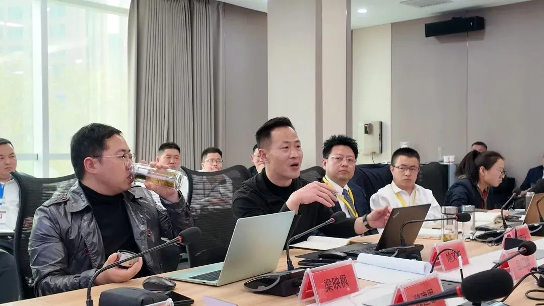 复盘精进,决胜未来!营销中心三月经营分析会暨团队建设活动纪实