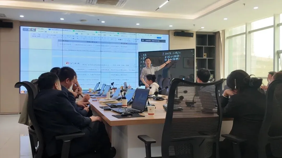 复盘精进,决胜未来!营销中心三月经营分析会暨团队建设活动纪实