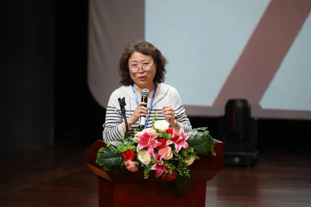 我校举办第18届全国大学生广告艺术大赛营销创客单元名家名师校园创意巡讲活动