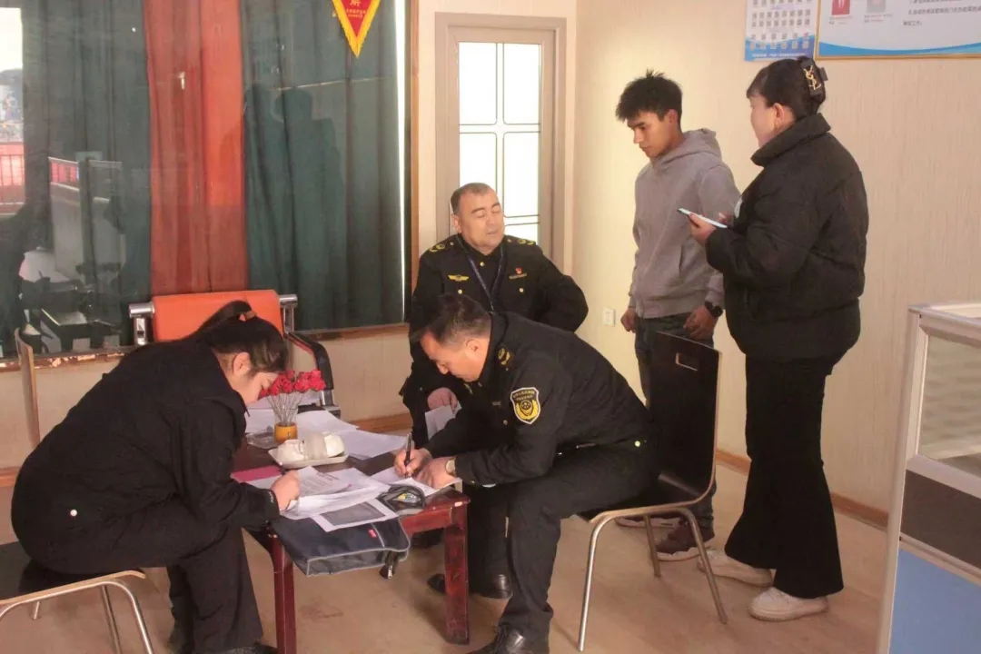 于田县市场监督管理局联合公安局开展外卖平台专项检查