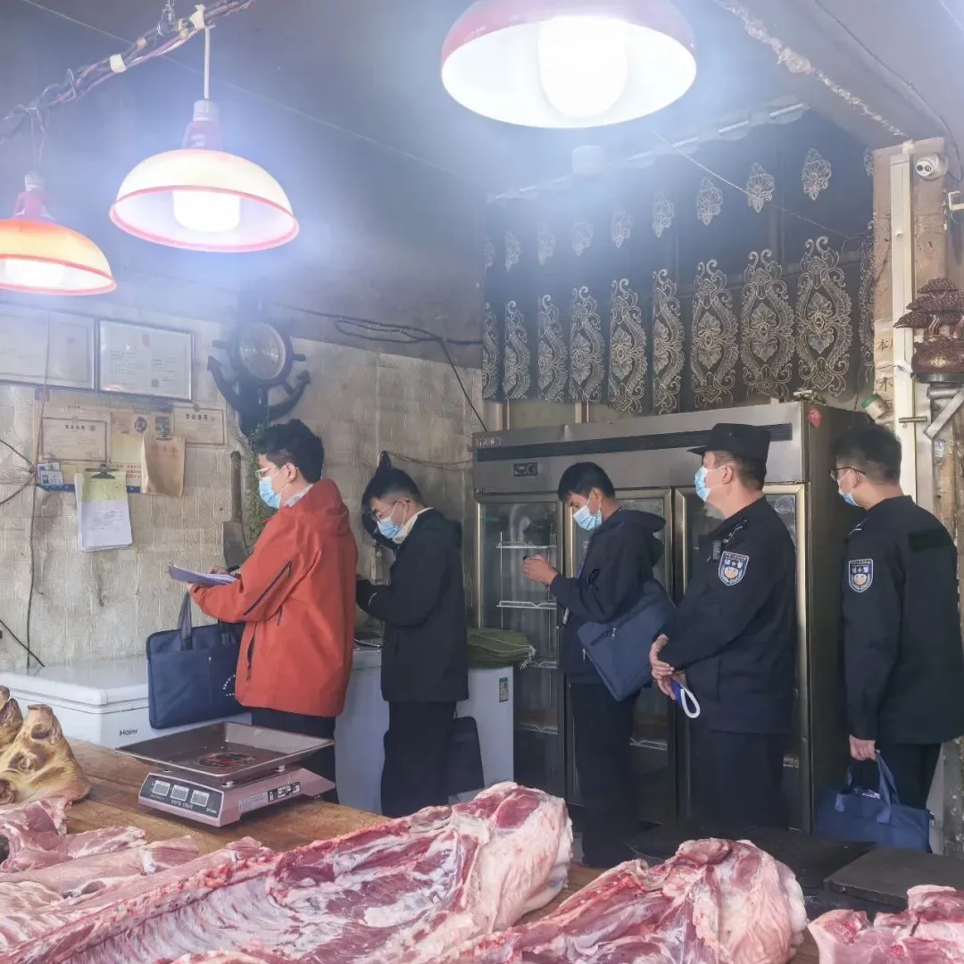 化隆县公安局联合市场监督管理局开展肉制品销售联合执法检查