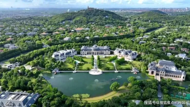 国贸海屿佘山【营销中心官网】2026国贸海屿佘山销售中心(售楼处)欢迎您|价格/户型/地址/环境/配套/交房时间/电话