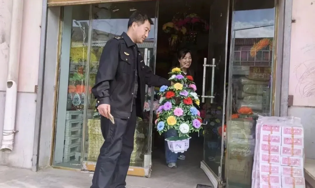 【基层动态】峡口镇市场监管所开展清明文明祭祖专项检查 护航绿色清明