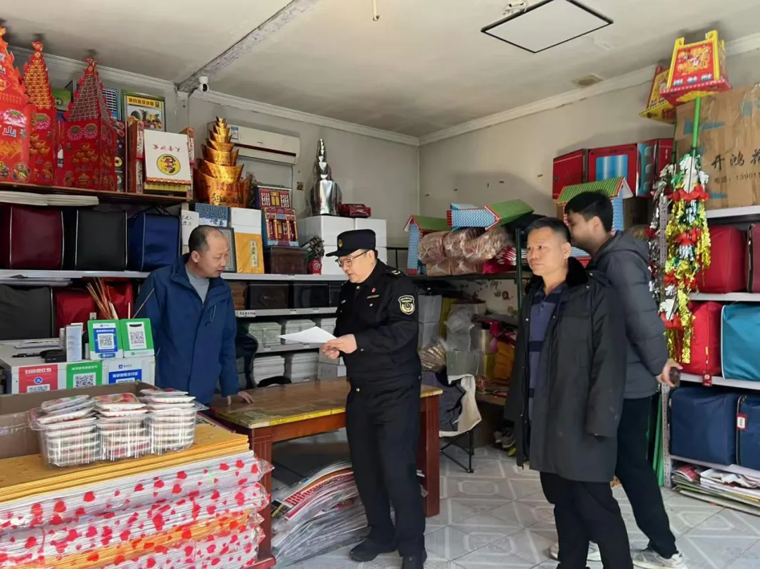 【动态】高丽营镇开展殡葬用品市场专项检查,筑牢清明祭扫安全防线!
