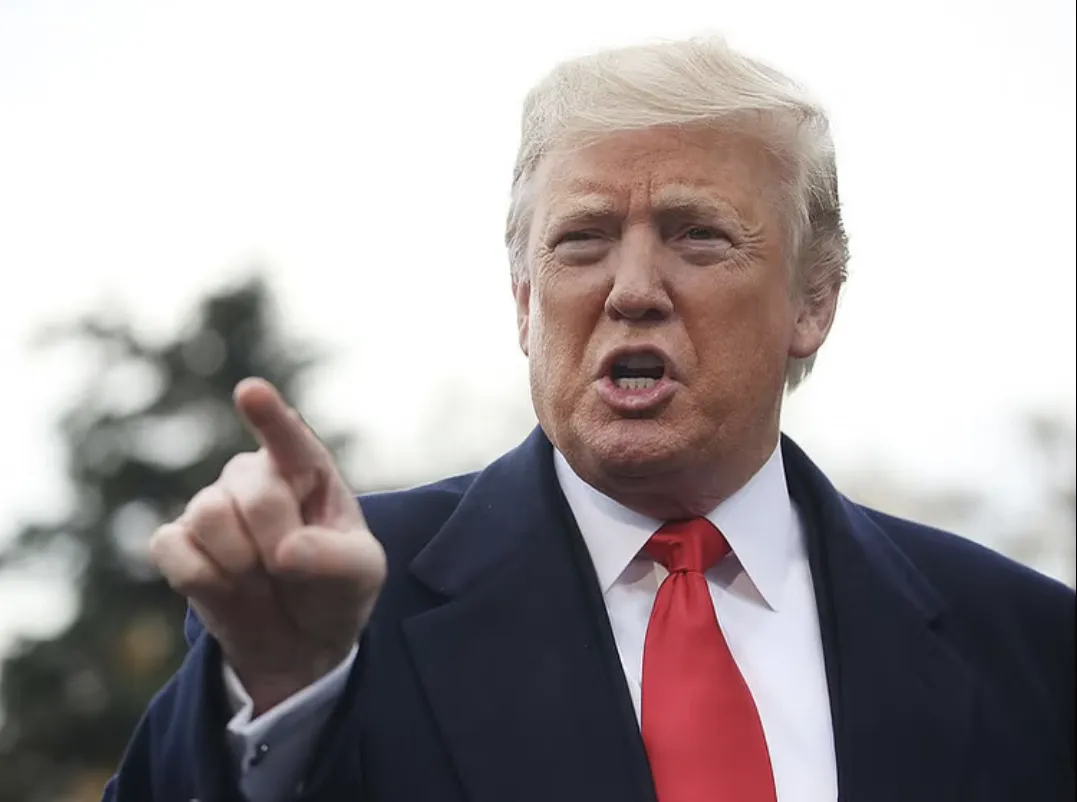 一周狂潮:原油暴涨、黄金跳水,市场到底在怕什么?