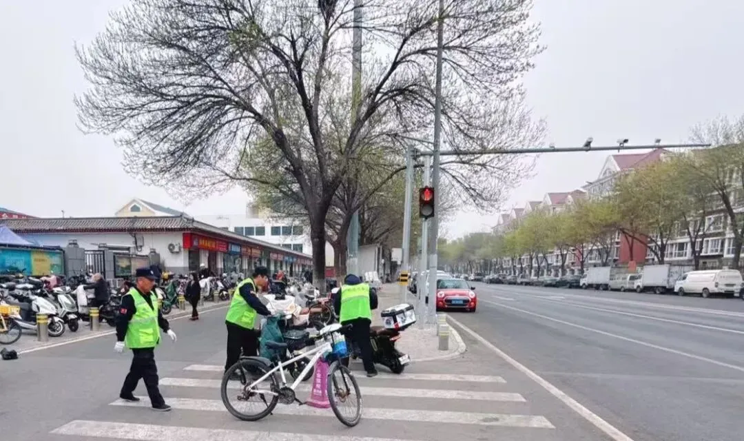 让车位归位,让文明到位 | 文华市场邀您一起文明停车