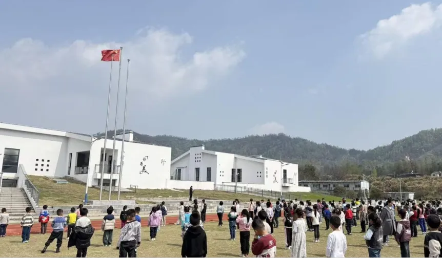 普法先行 护航成长丨匡河市场监管所持续开展“普法进校园”活动 护航青少年健康成长