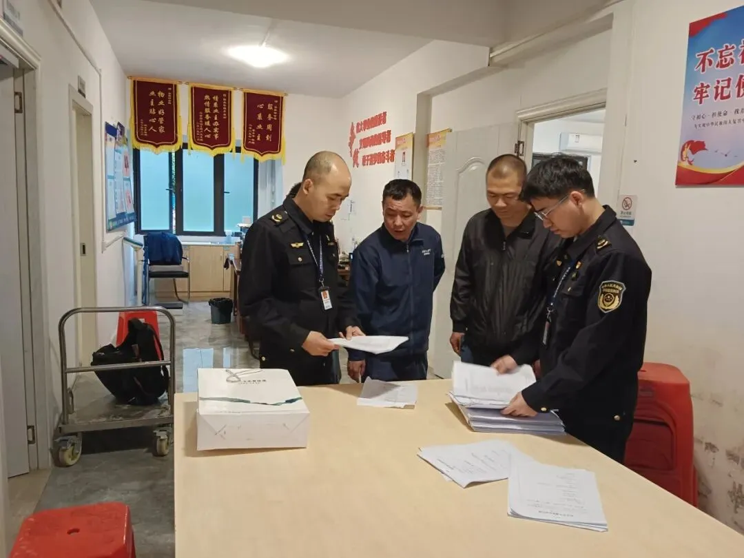 守护“上下”安全,传递民生温度——县市场监管局扎实推进住宅小区电梯安全专项整治