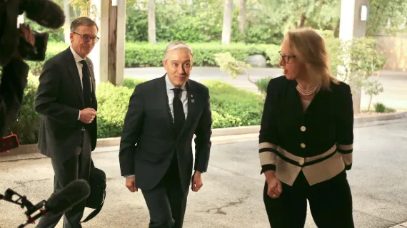 重磅华人利好!加拿大加码布局中国市场!加财长结束北京行:机会来了