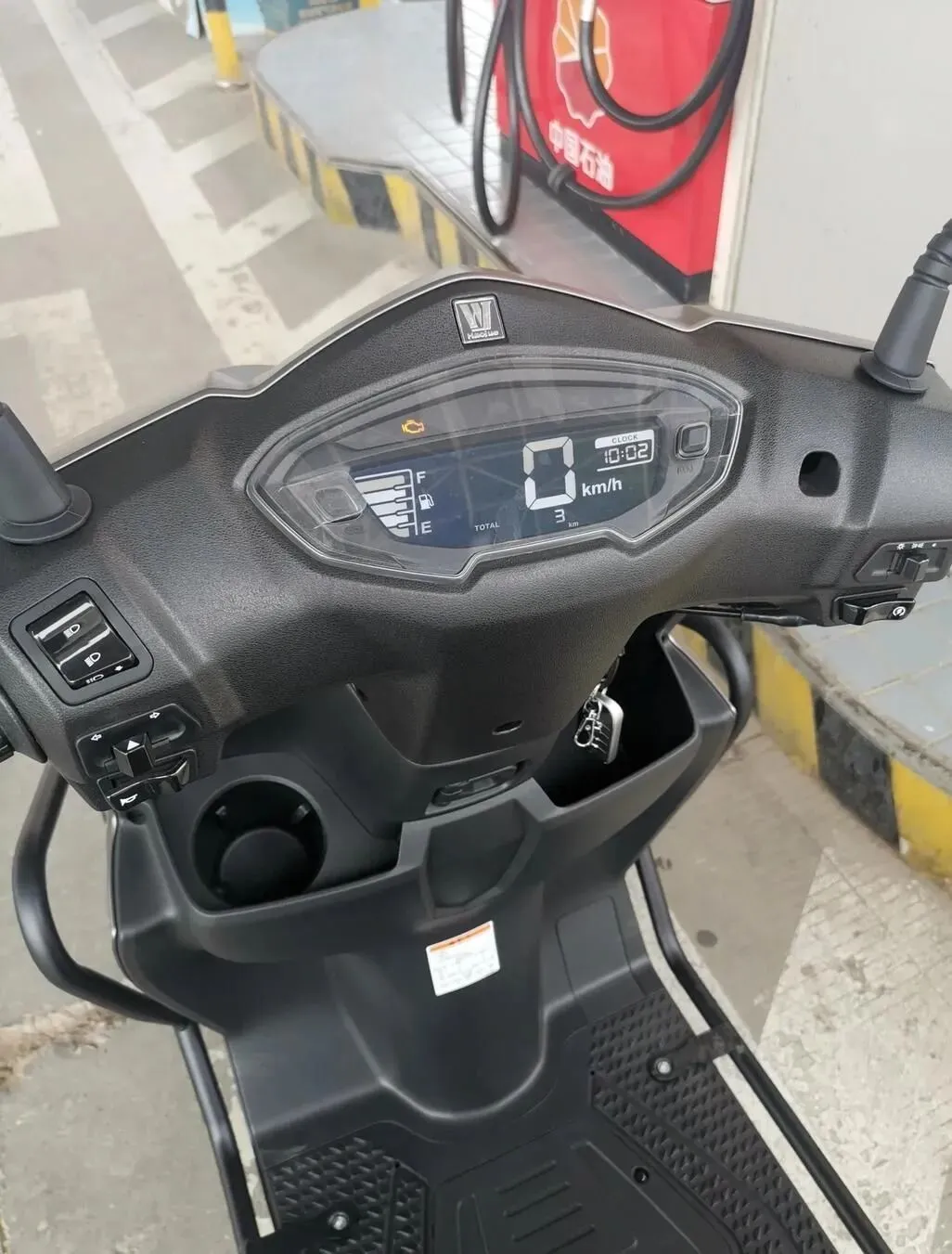 125踏板市场变天!豪爵本田联手围剿,铃木UY125直接跌到8千