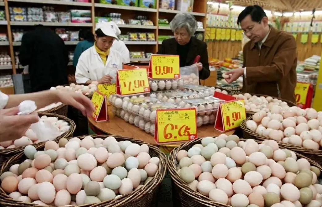 不出意外,4月起,鸡蛋市场将迎来4大变化,老百姓要早做准备
