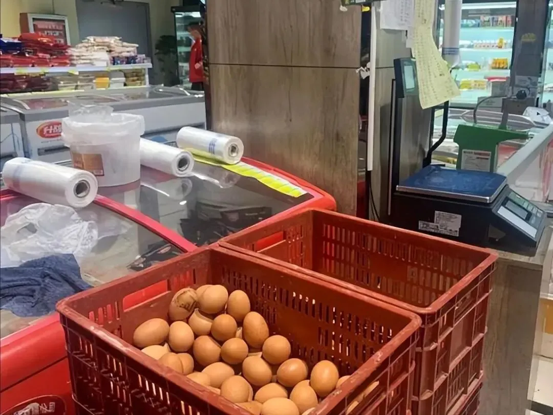 不出意外,4月起,鸡蛋市场将迎来4大变化,老百姓要早做准备
